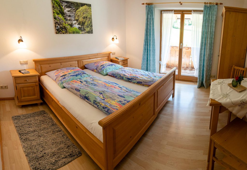 Schlafzimmer in der Ferienwohnung Steiner