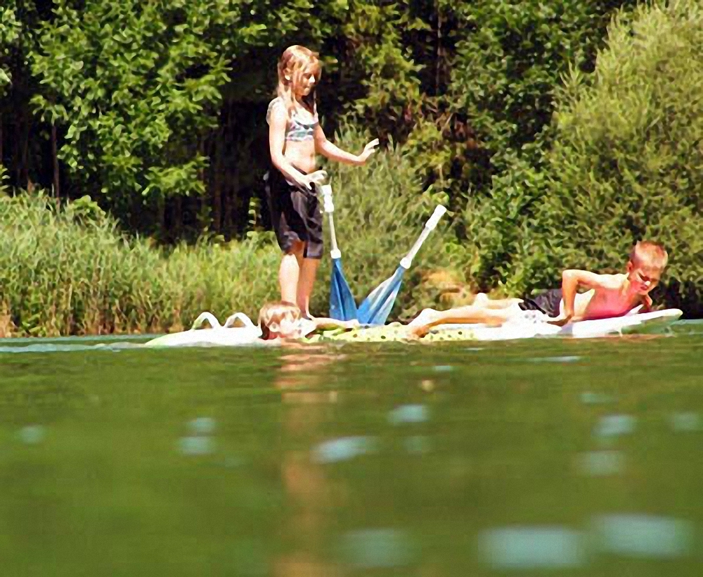 Baden und Schwimmen im Wössner See